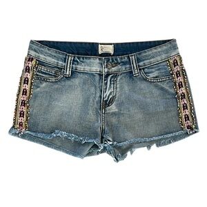 Z Supply beaded trim jean shorts size 27